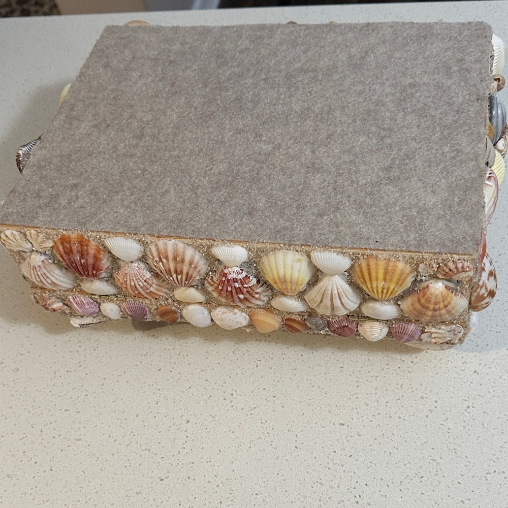 Seashell Decorative Box - Picture 7 of 7
